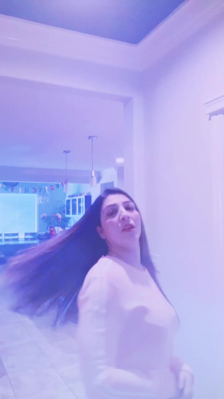 @Smiling_queen