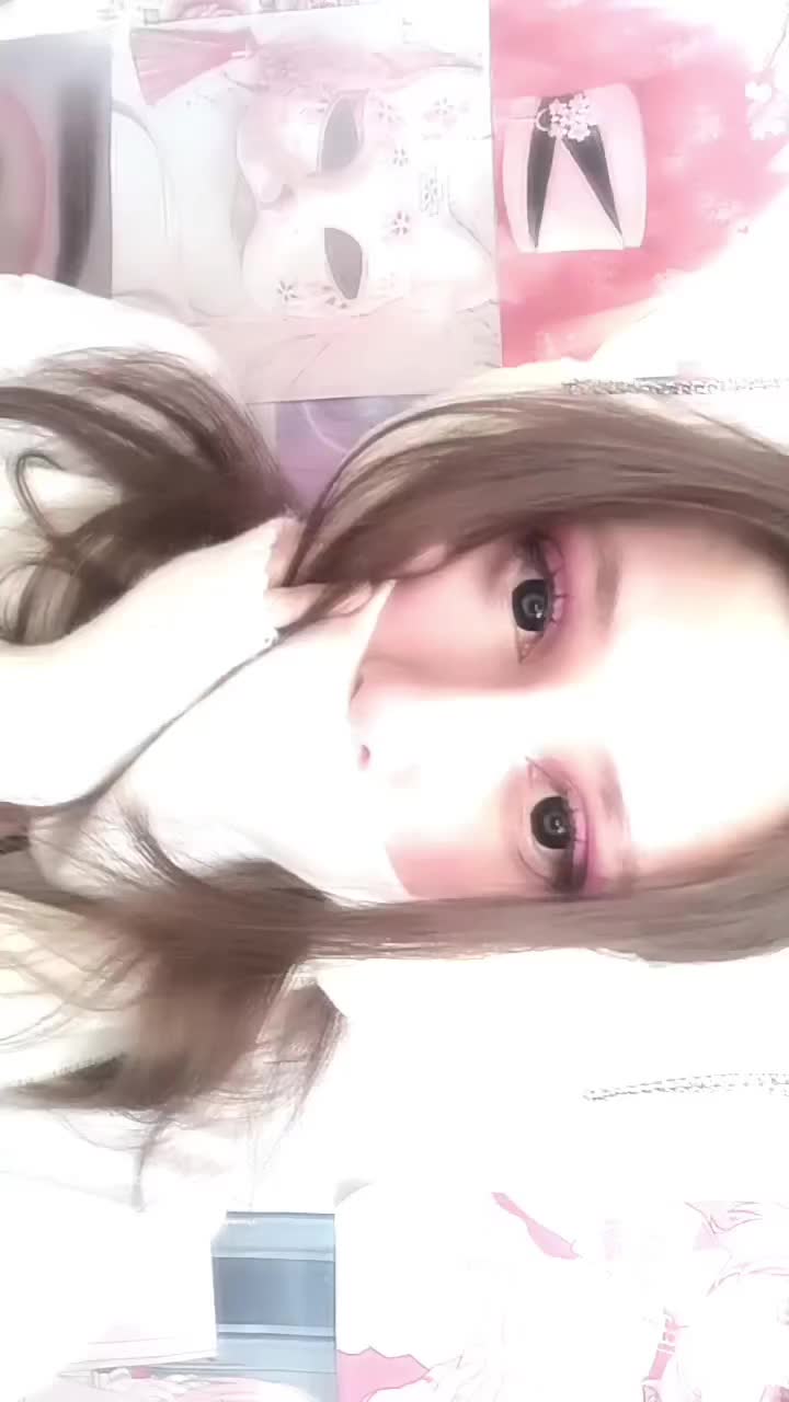 @^.^