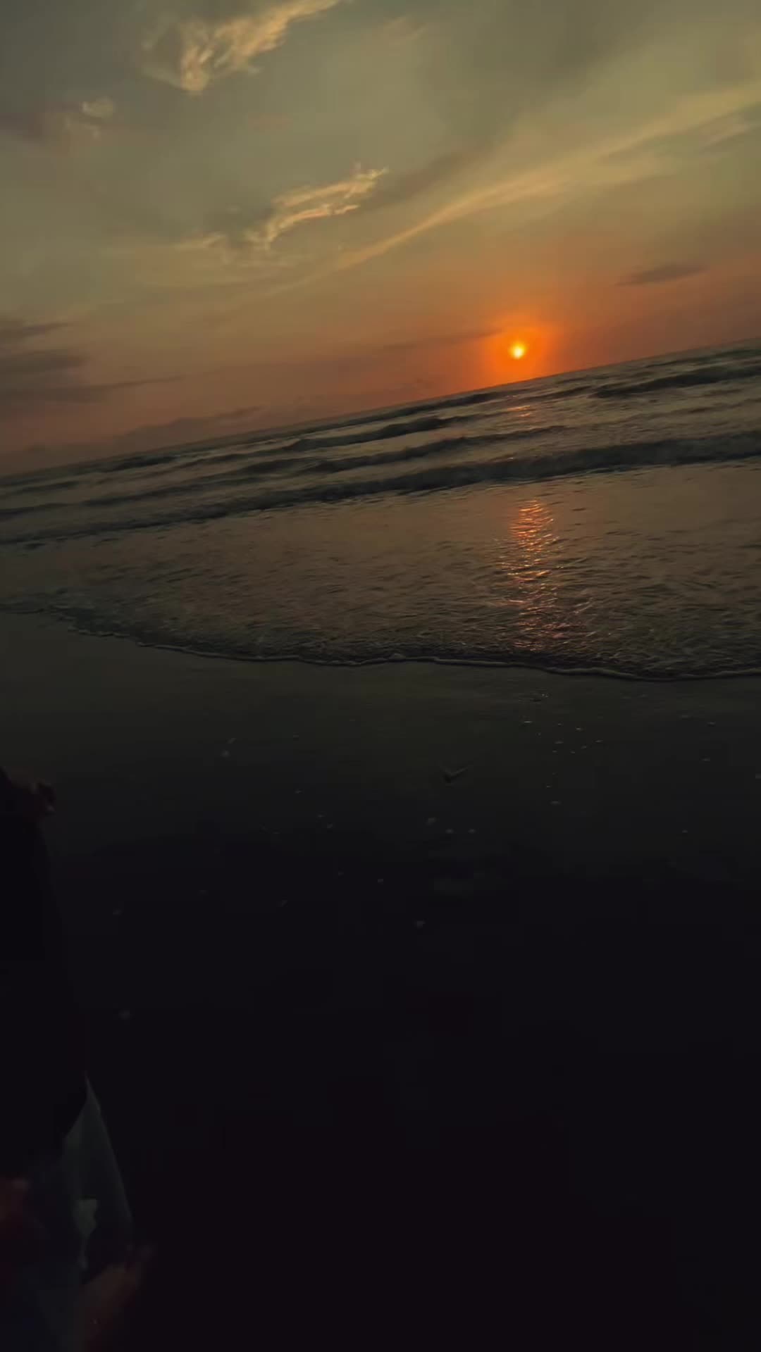 @luv.azryana on ig