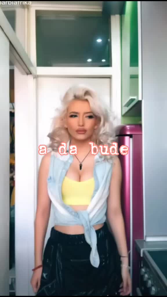 @🎃