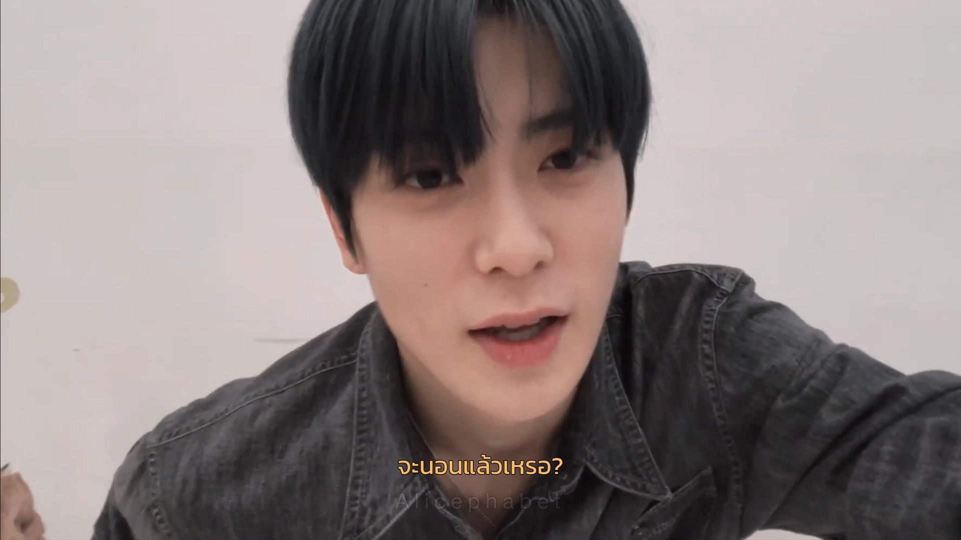 @𝐩𝐞𝐚𝐜𝐡