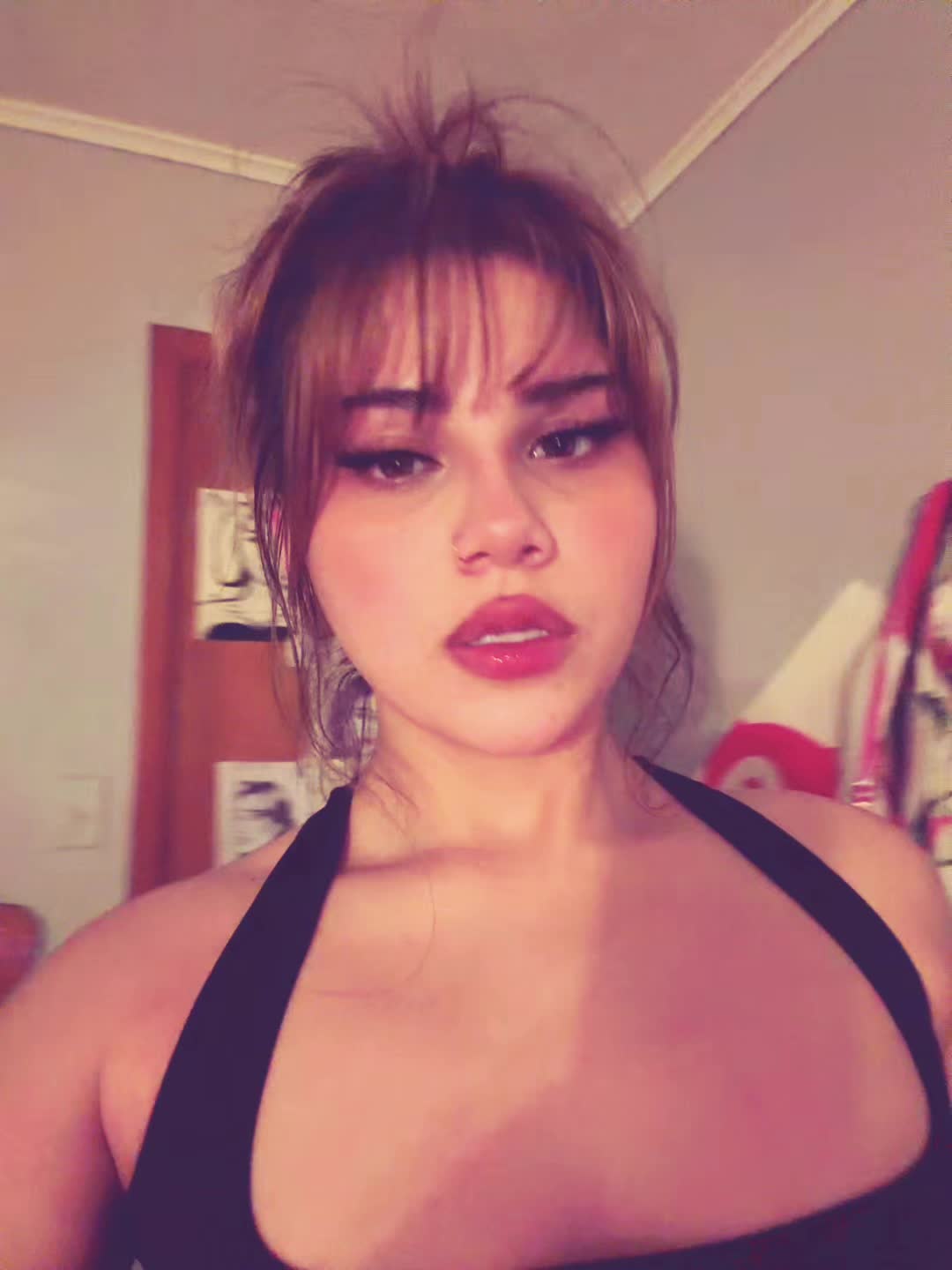 @melania kristen 🎀