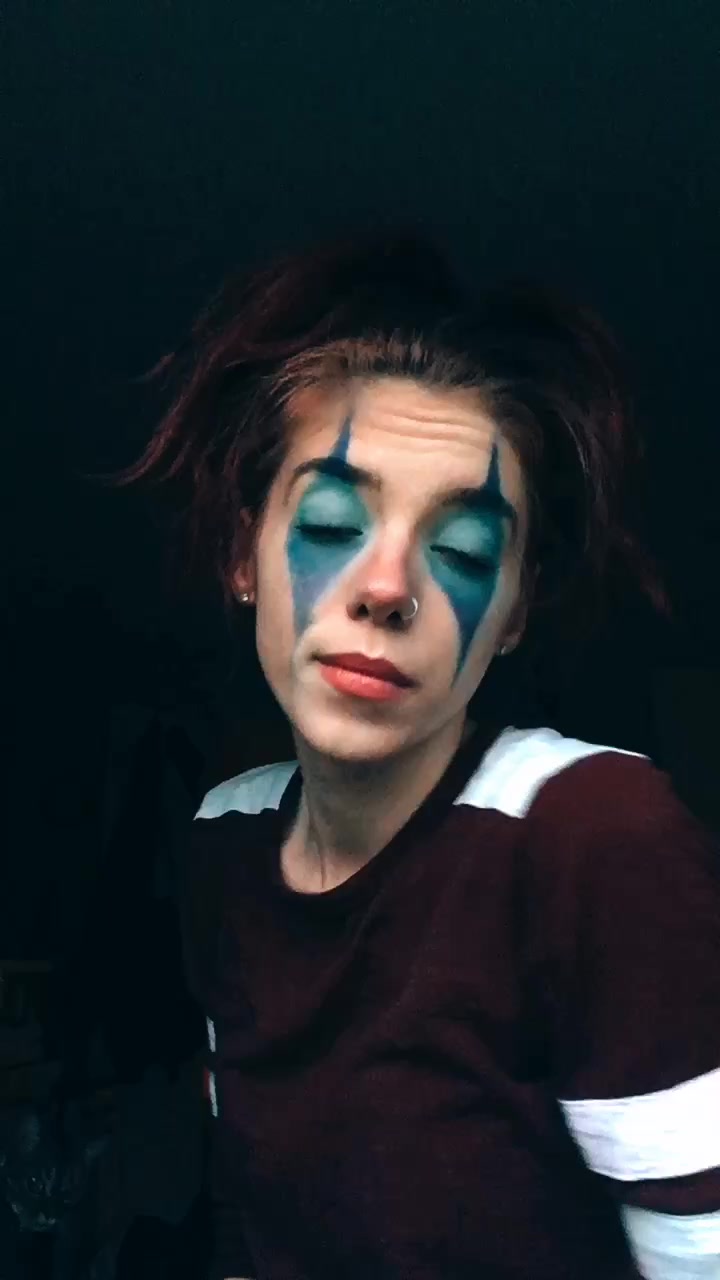 @Alysa🌙