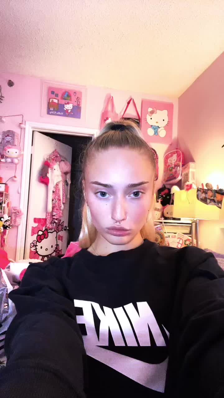 @💕 IZZY 💕