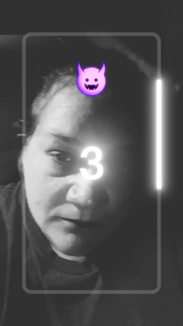 @👑RedneckQueen👑