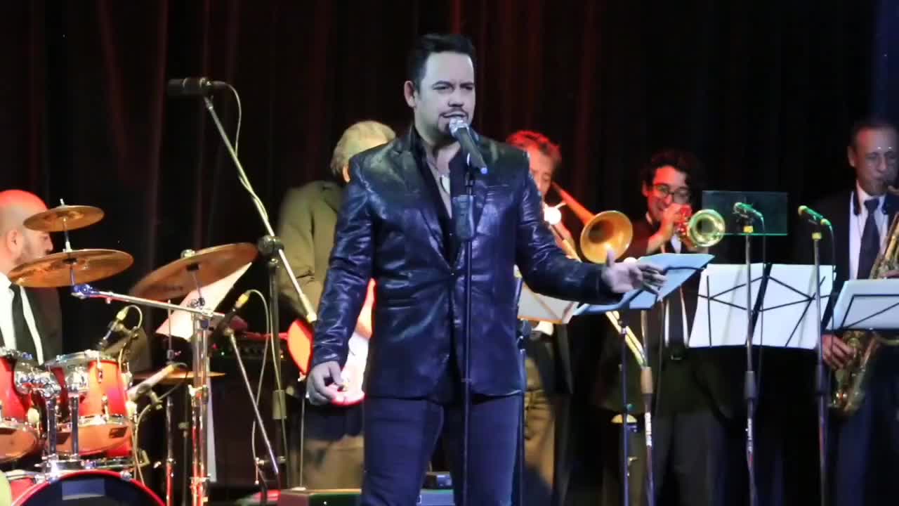 @RobertoVidaña