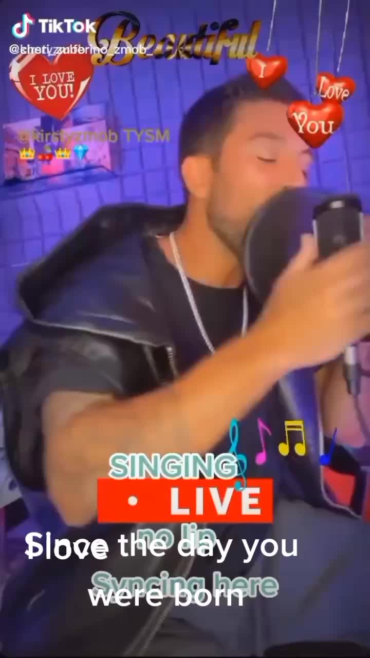 @Vivian Montano497