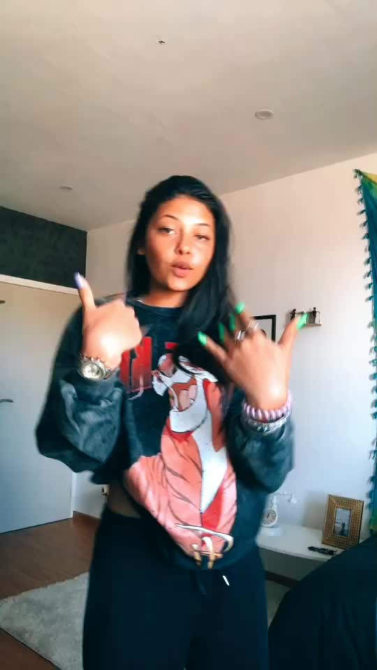 @Mit_ixx🥴