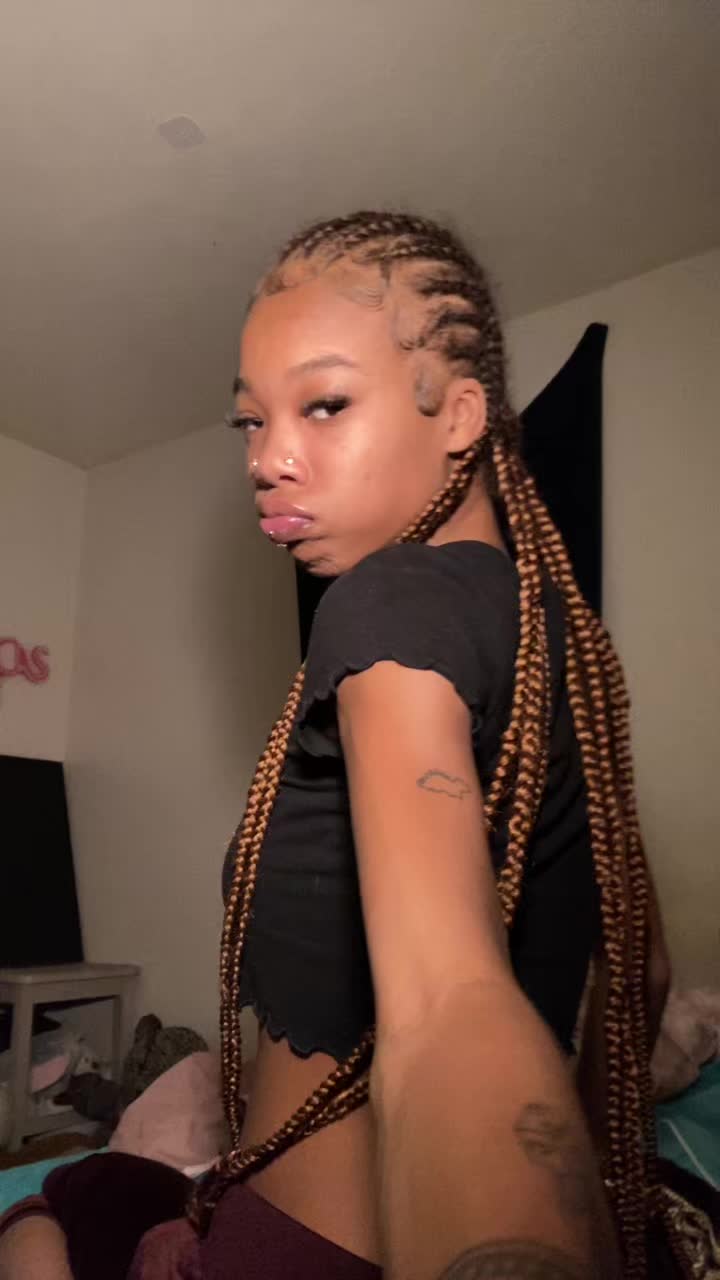 @NicierraRoyal