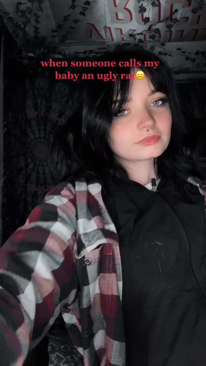 @Kaylee👩🏻❤️💋👩🏻