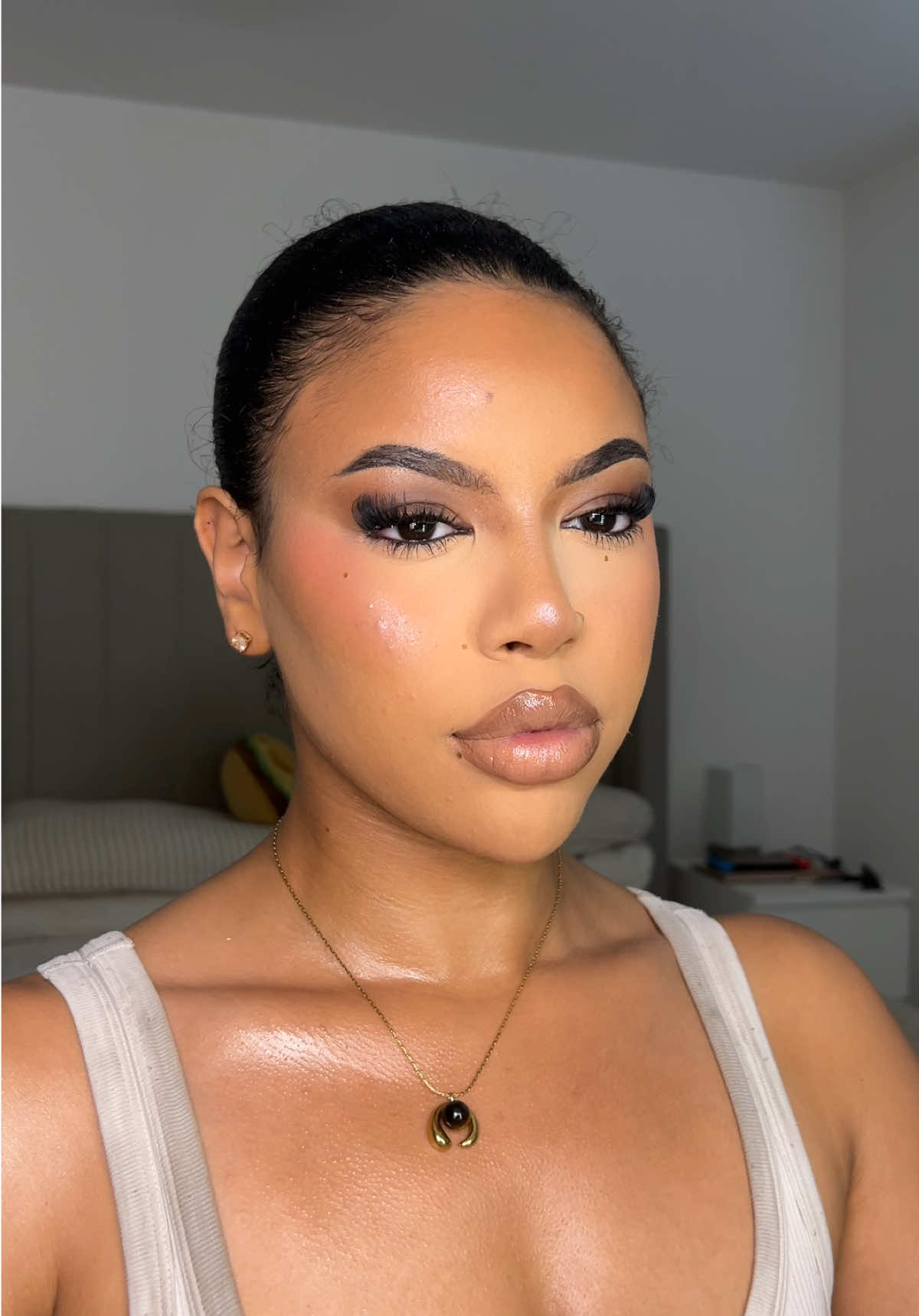 @inezblanchettee