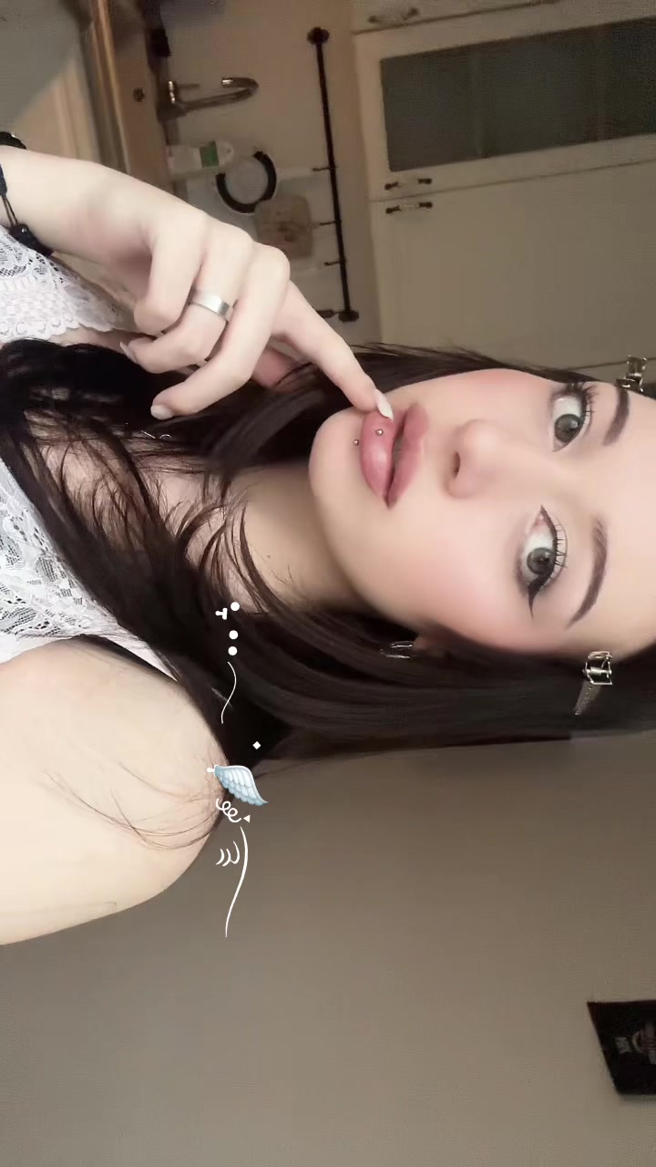 @༒&aring;risħikww࿐