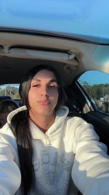 @Alex👸🏻