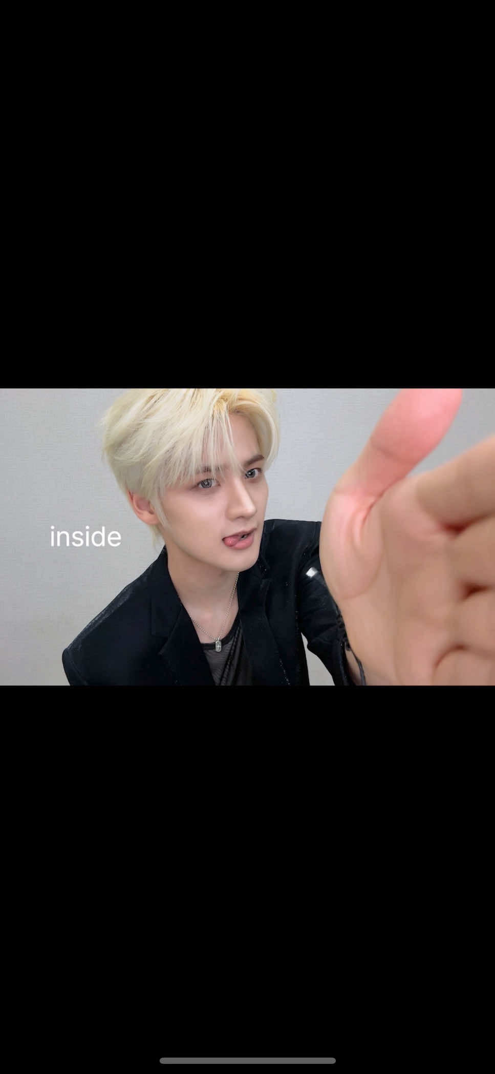 @NOWZ·나우즈