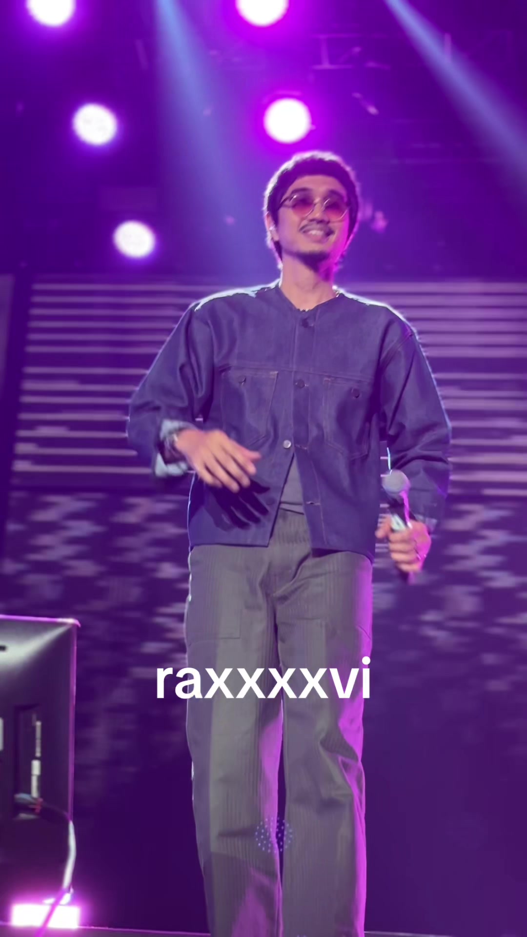 @ravi’s cam