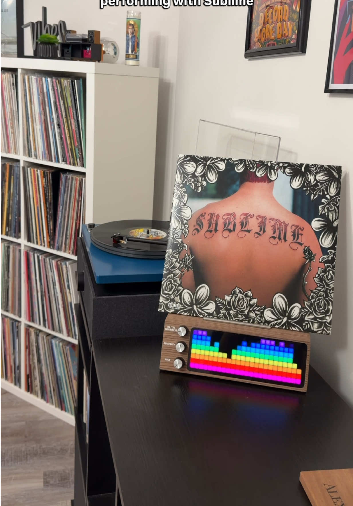 @Alex’s Vinyl