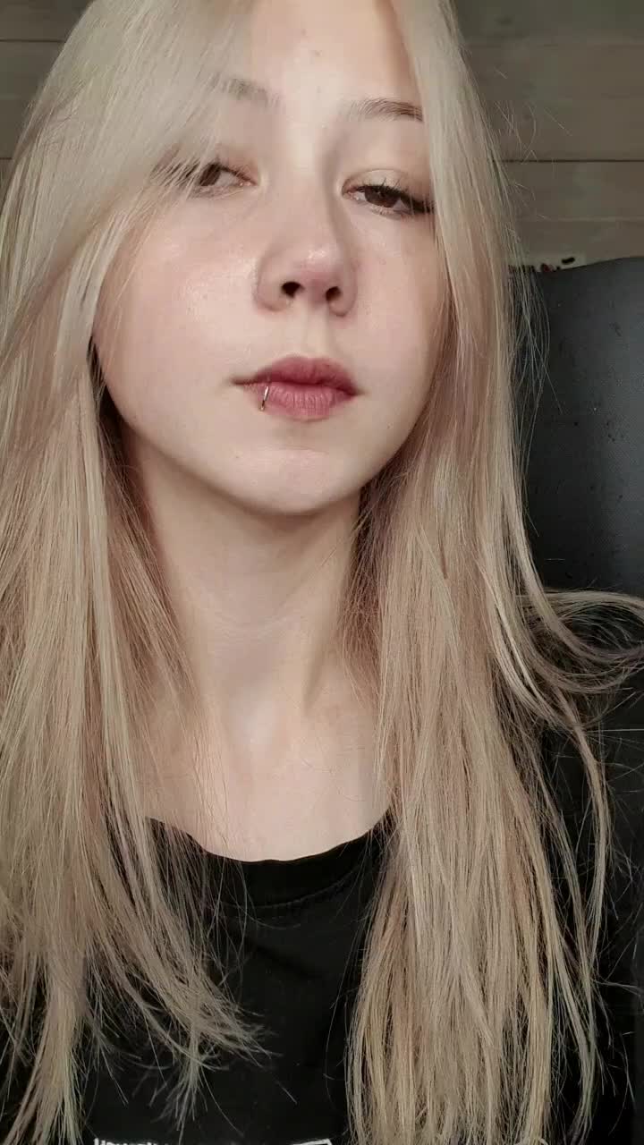 @миу