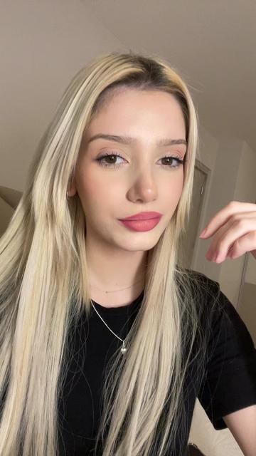 @Alexis White