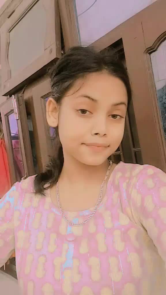 @Riya Mandal( 🖤. )