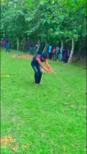 @BAKWAS ZINDAGI