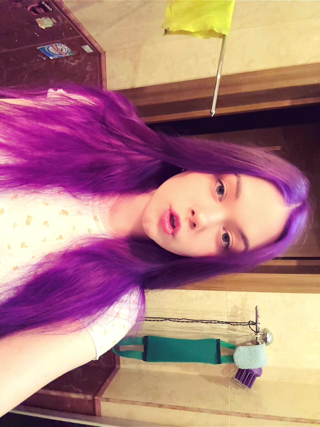 @Анастасьен