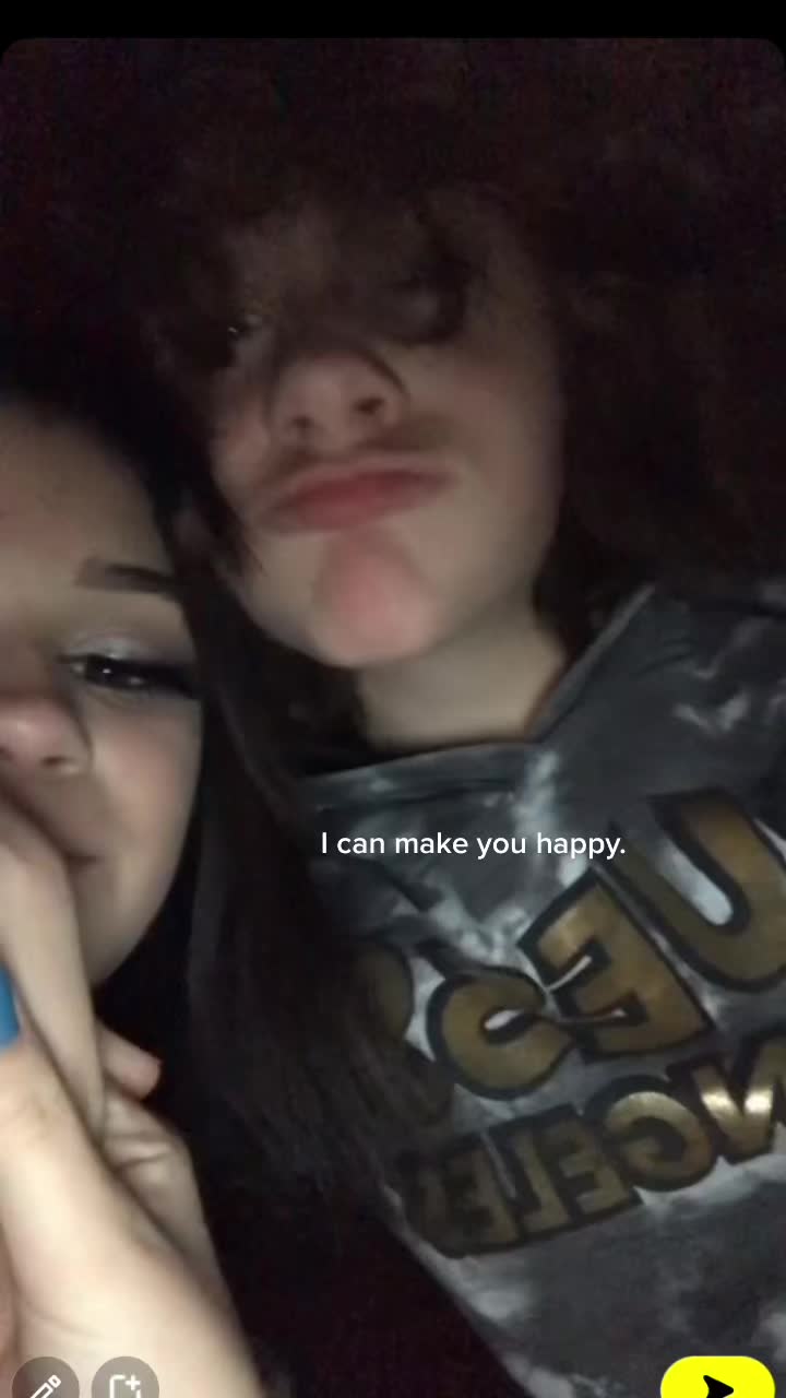 @Emily😻