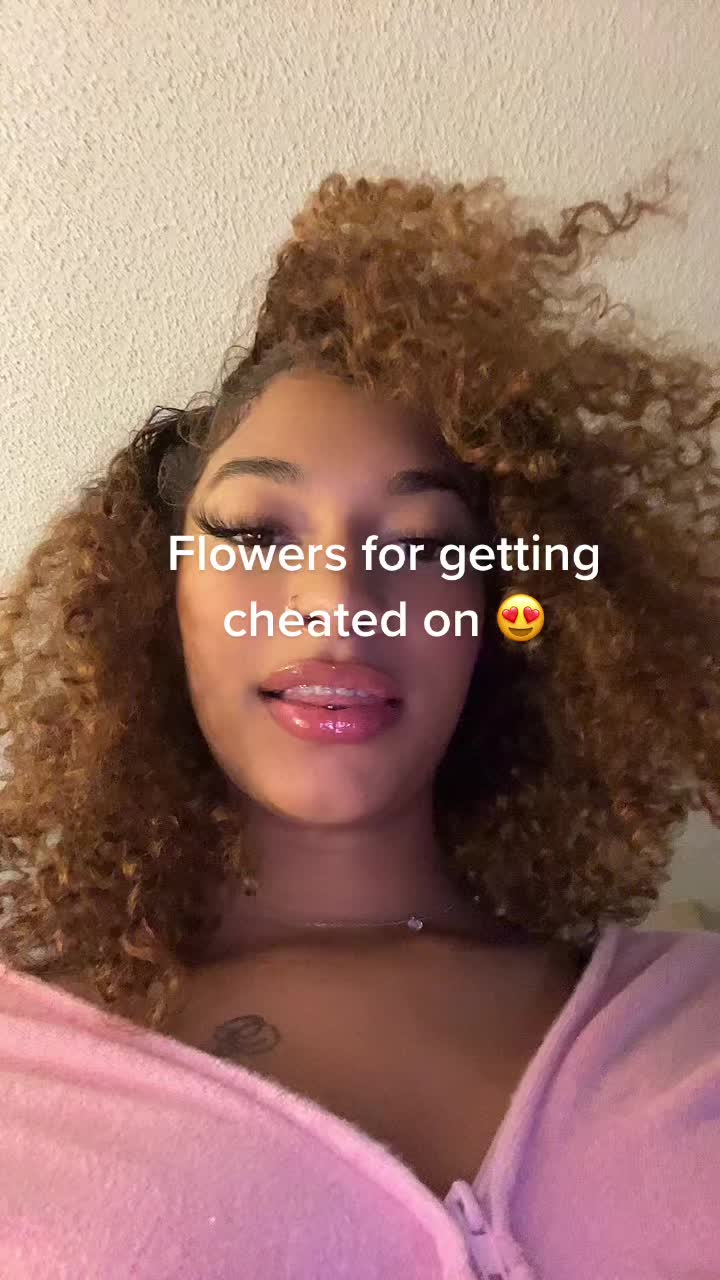 @Deonna