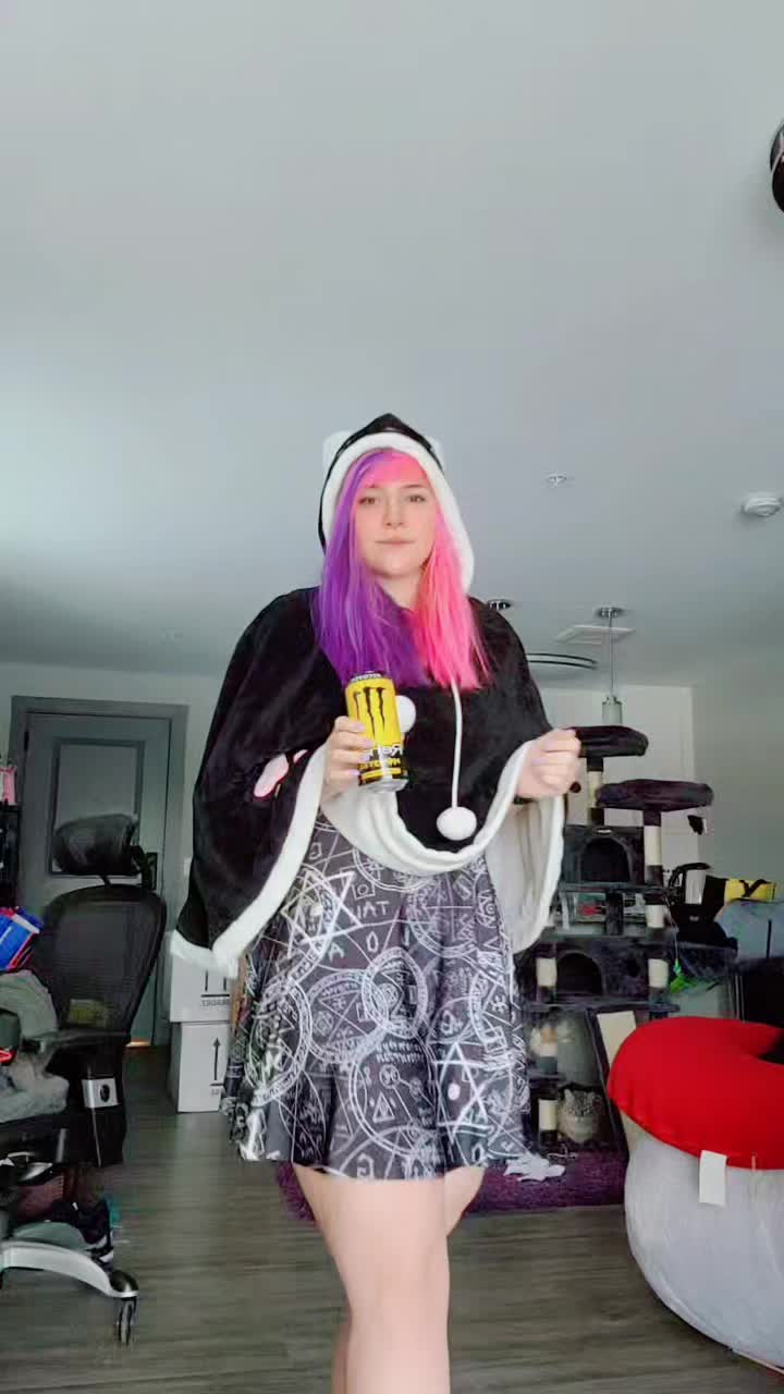 @Felinefumbles