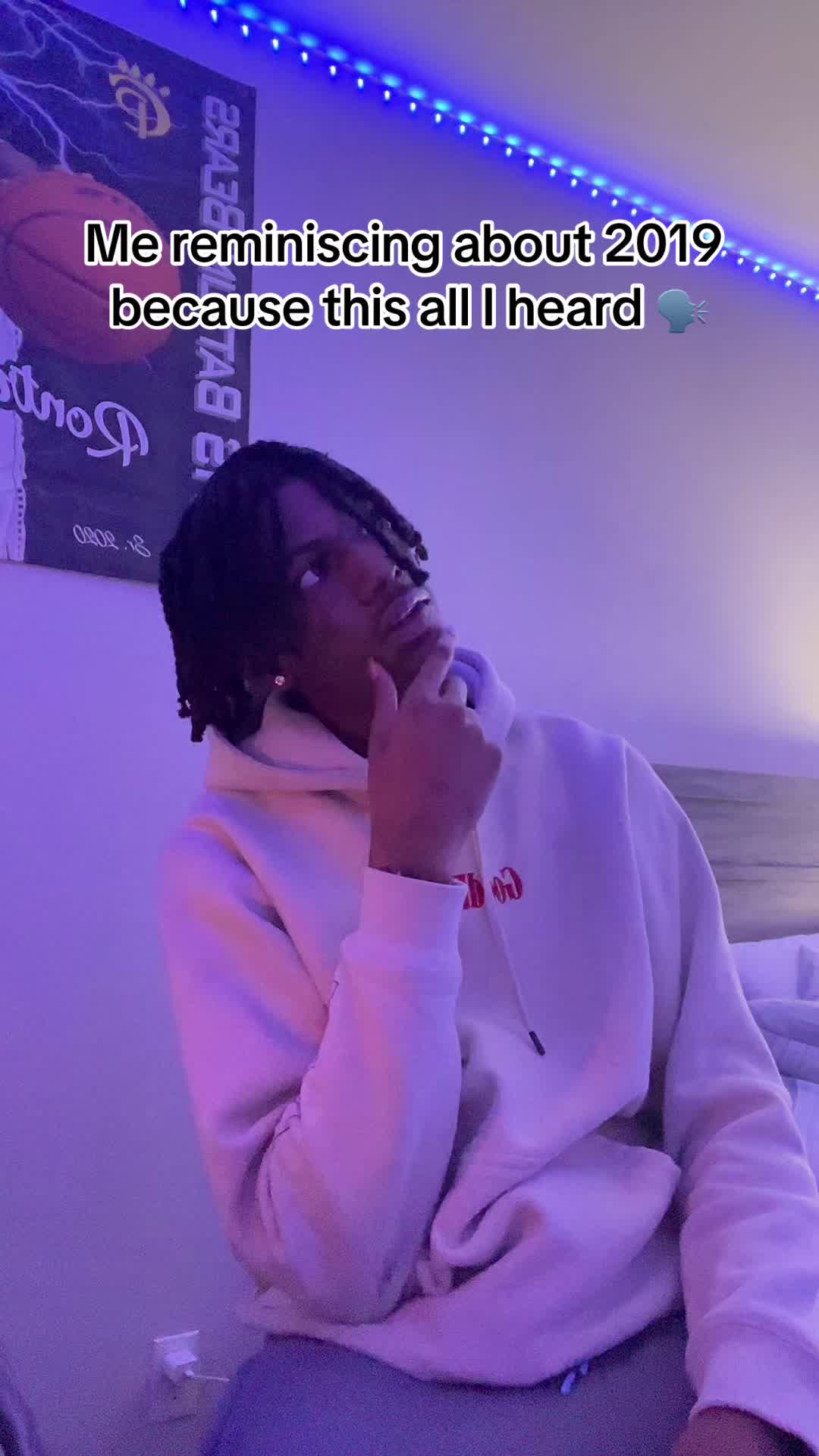 @looktrayagain
