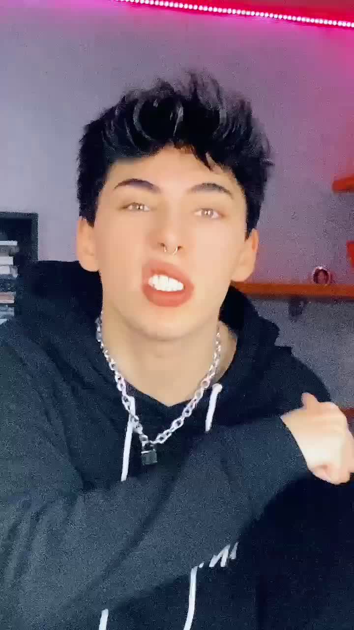 @FEDERICO IL FALLITO