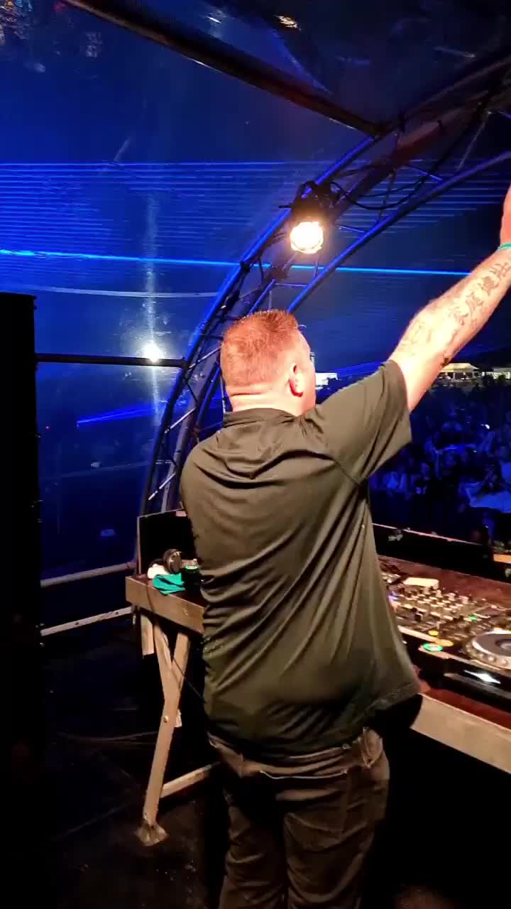 @ElectroWorld