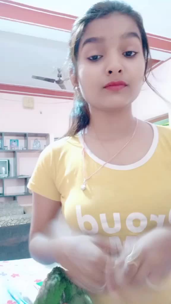 @nishuu_