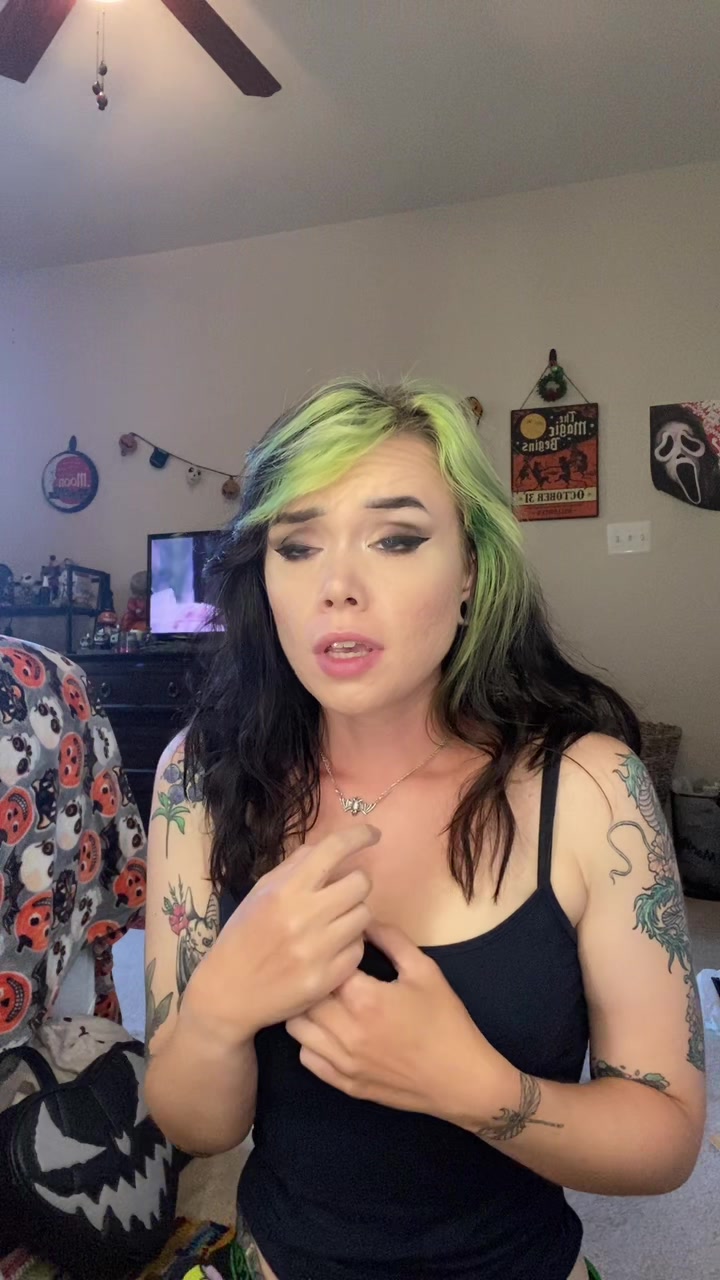 @Honeybat🍯🦇
