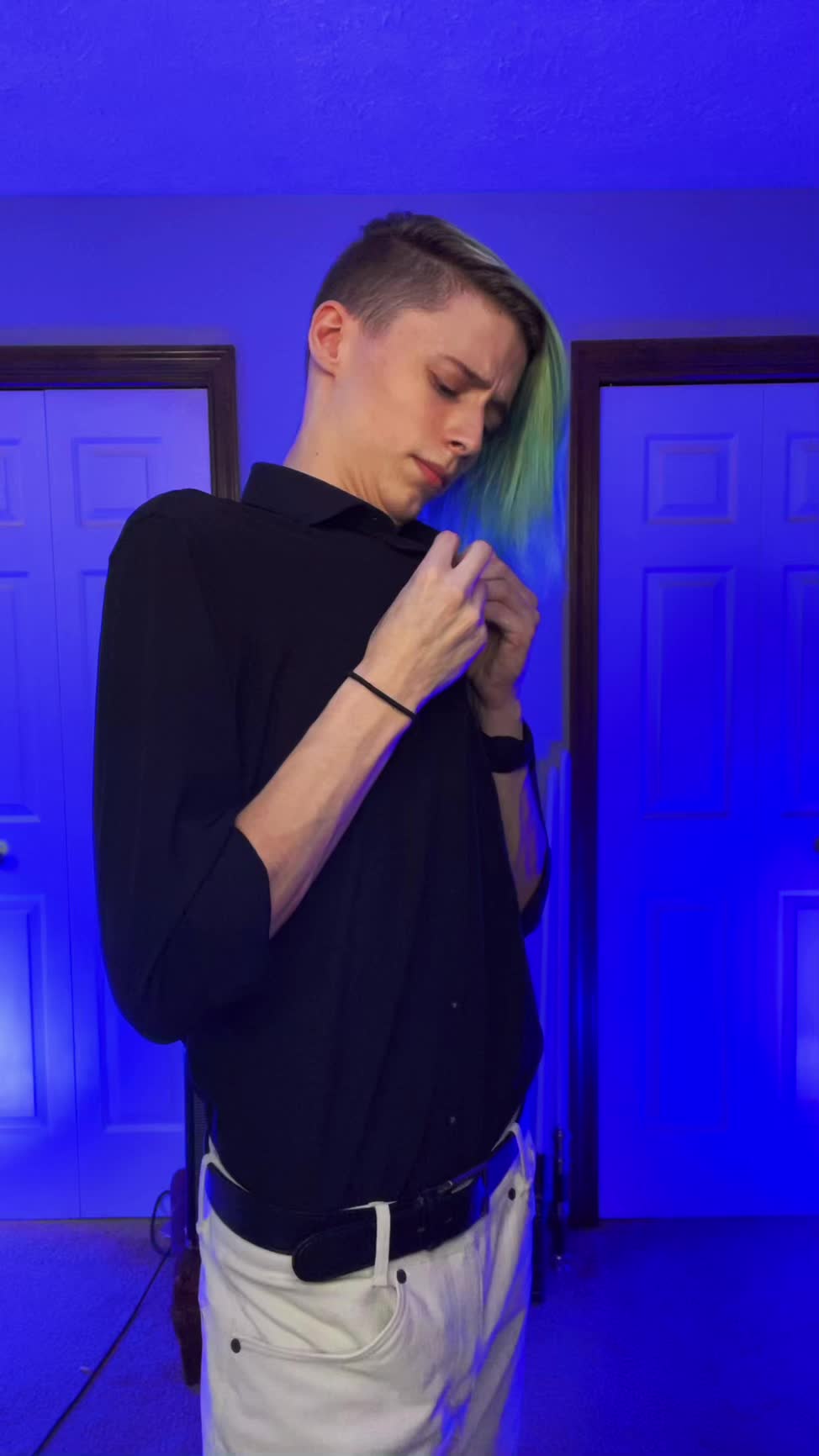 @HoloGoose