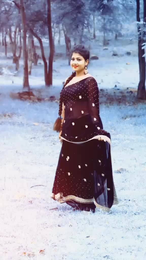 @💥💥Mishti Priya💥💥