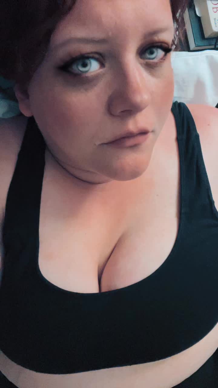@LunaWolfe