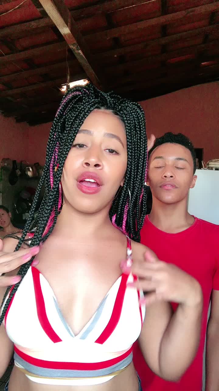 @Jainayara Souza