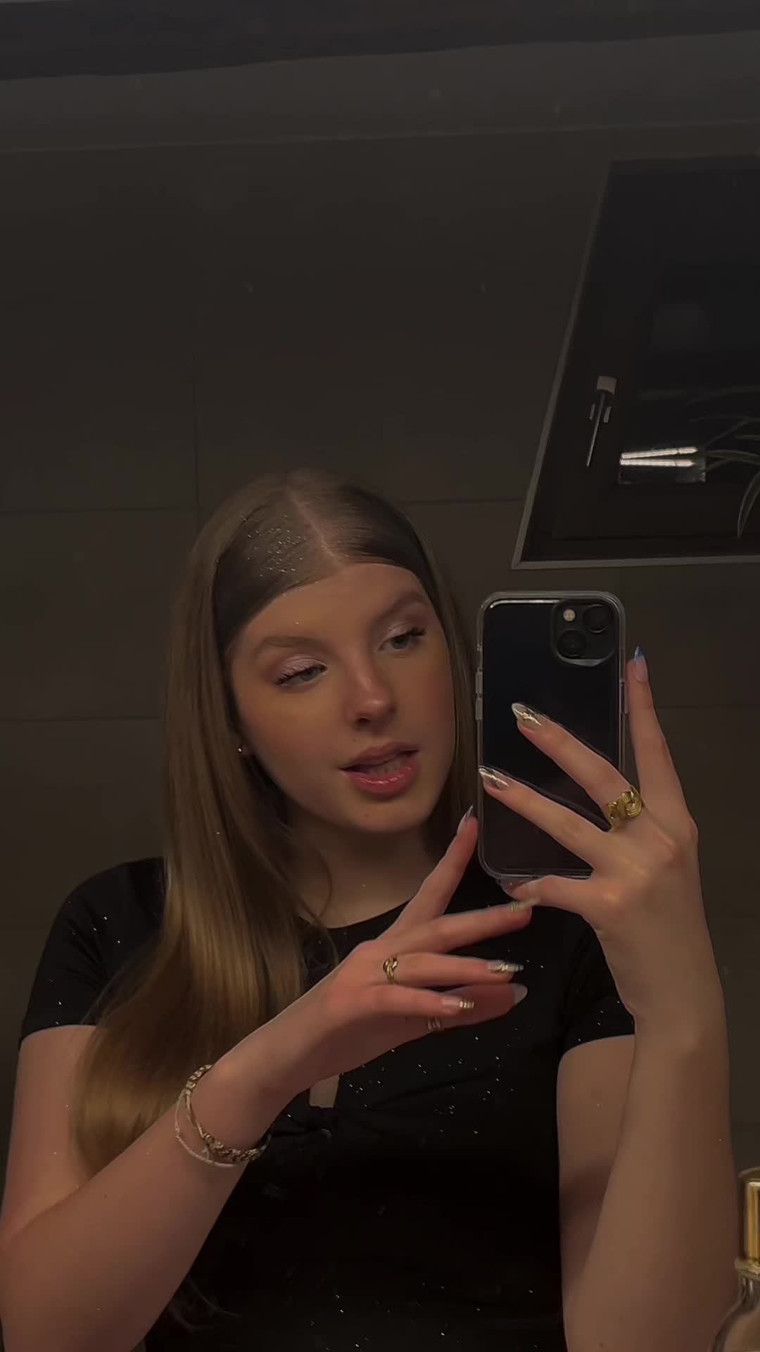 @anna👀