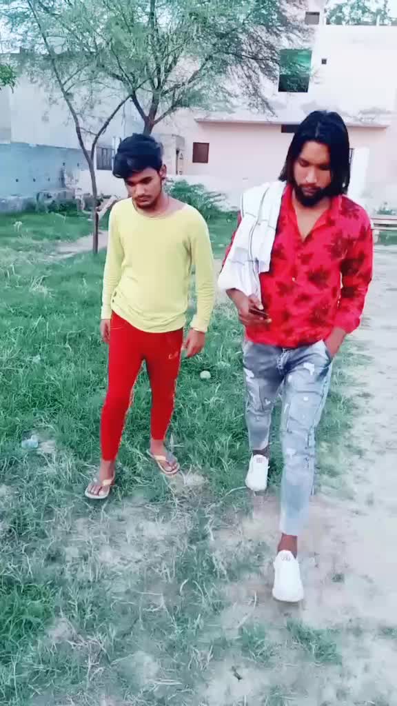 @Funny Boy yogi