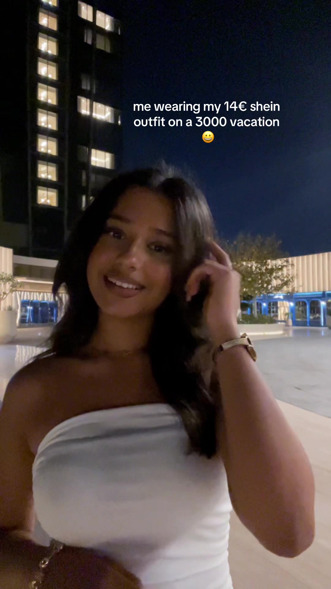 @avnimehraa_