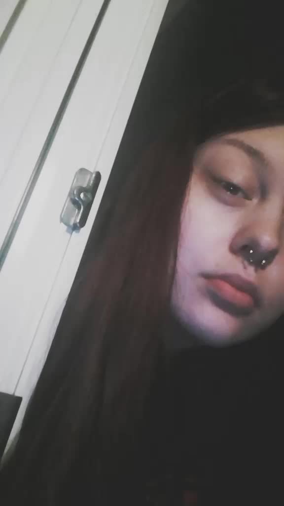 @𝓐𝓷𝓰𝓮𝓵𝓲𝓷𝓪❤️