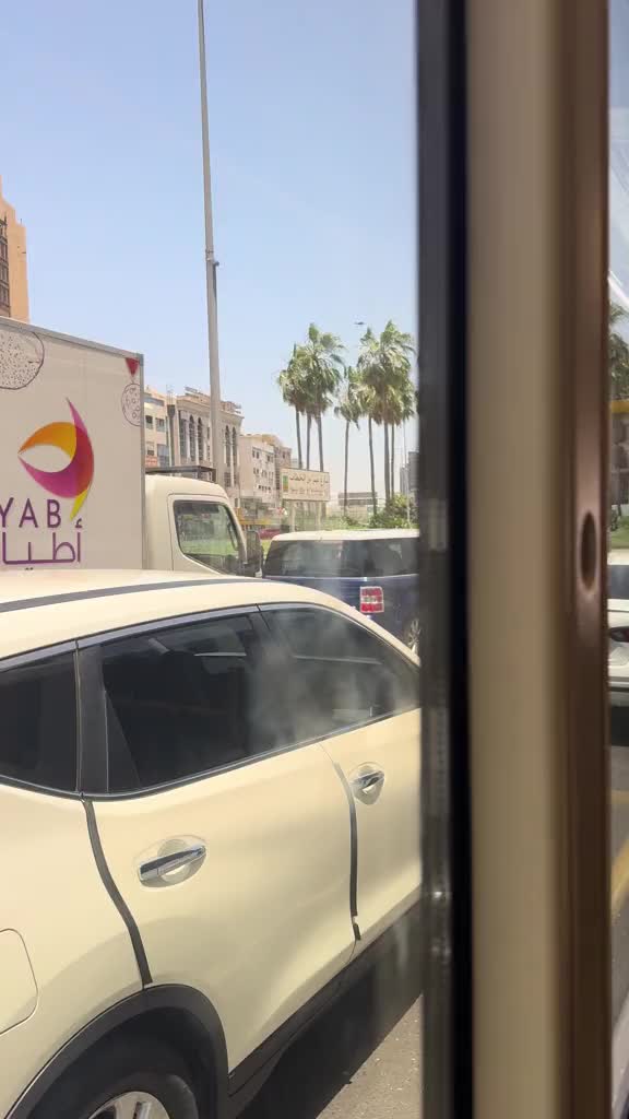 @Mr'Dubai