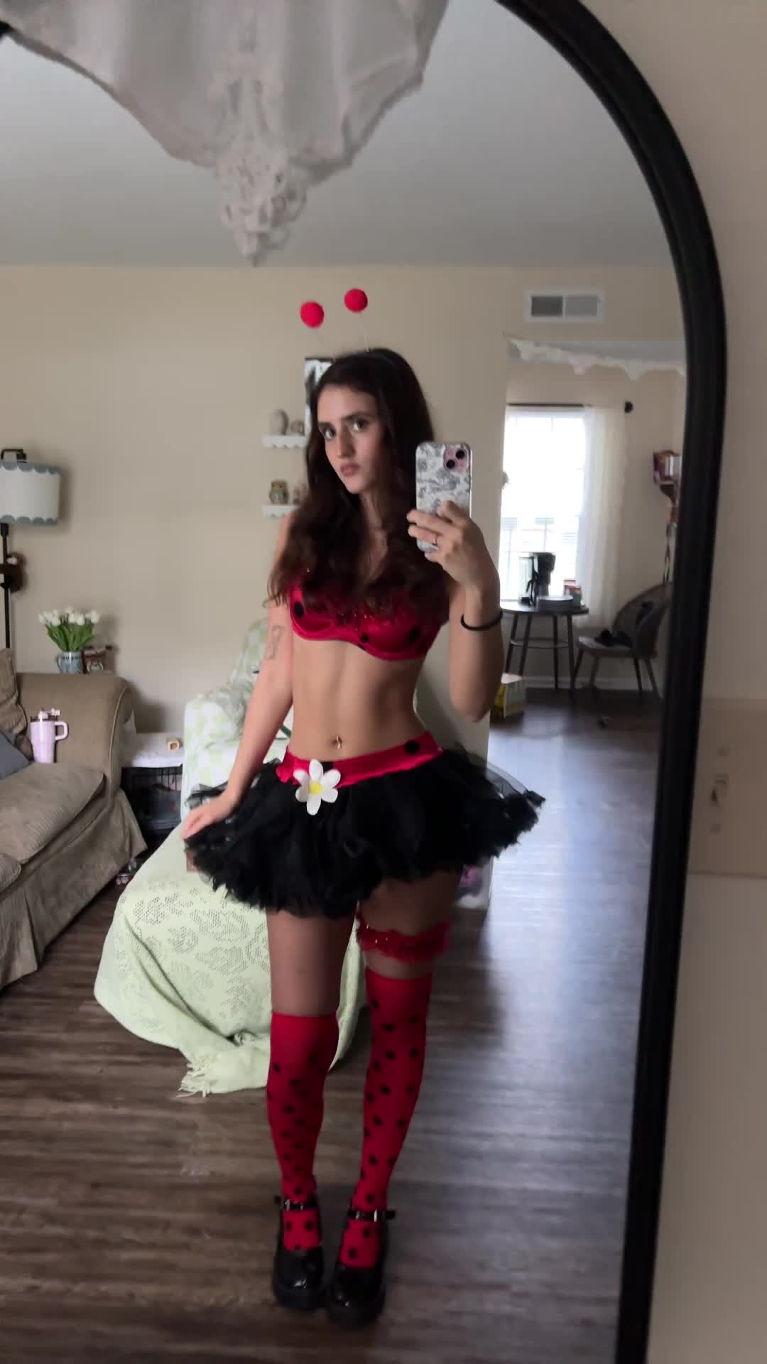 @lilyanna