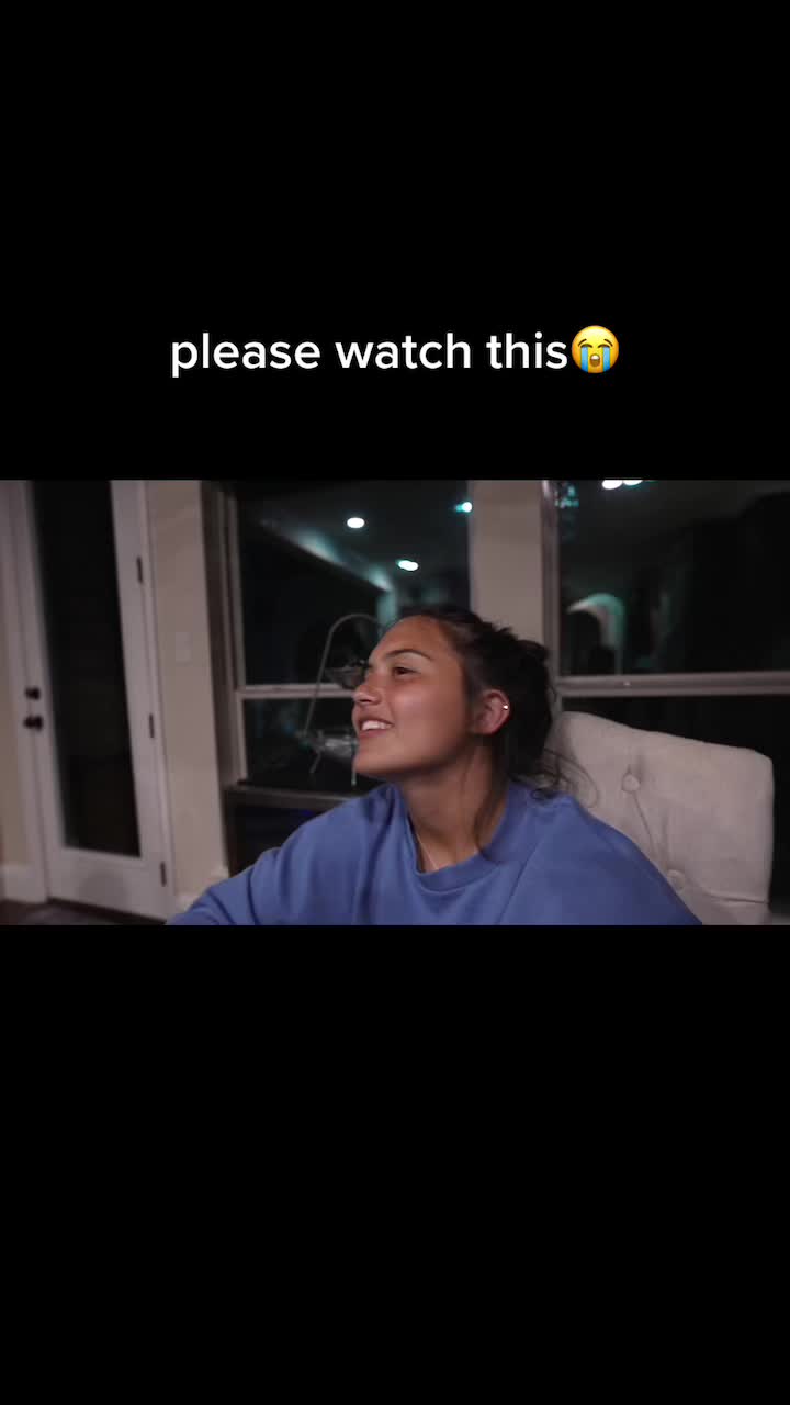 @GIANNA🤍 | IFBB Bikini Pro