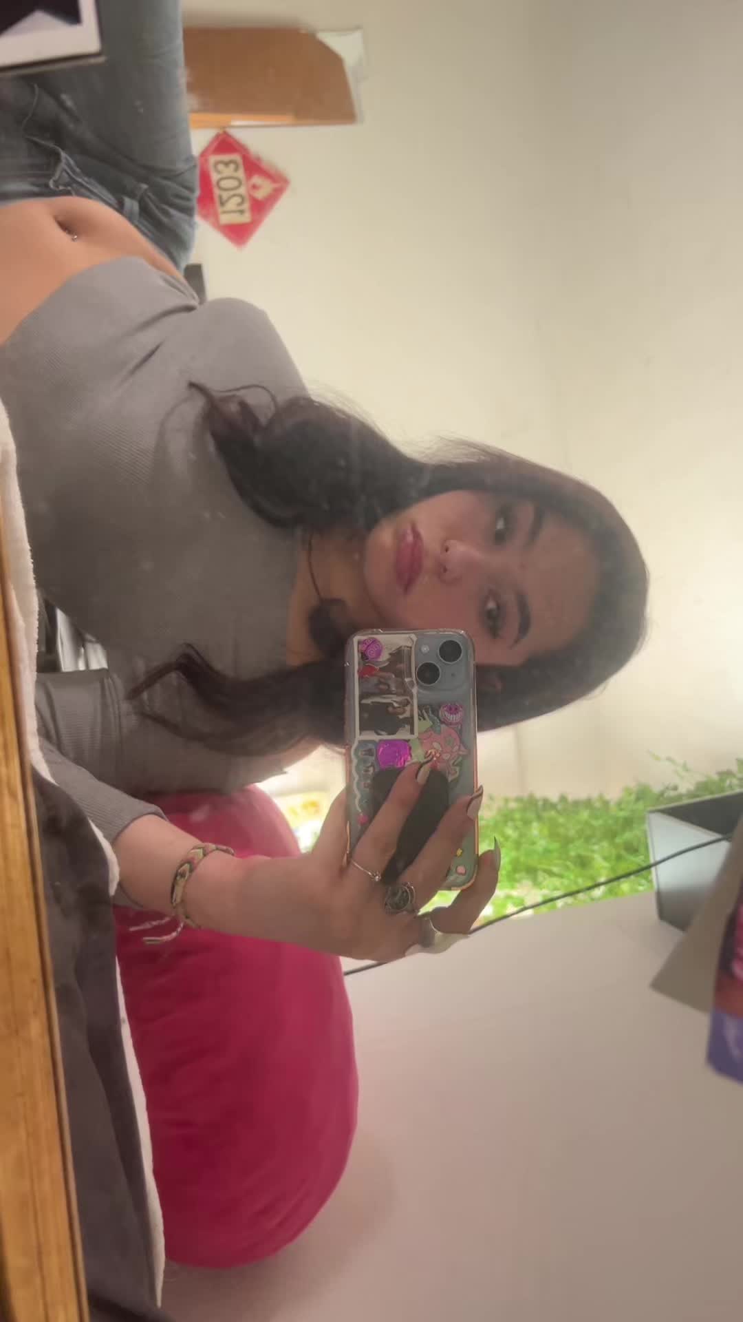 @alexia🍅