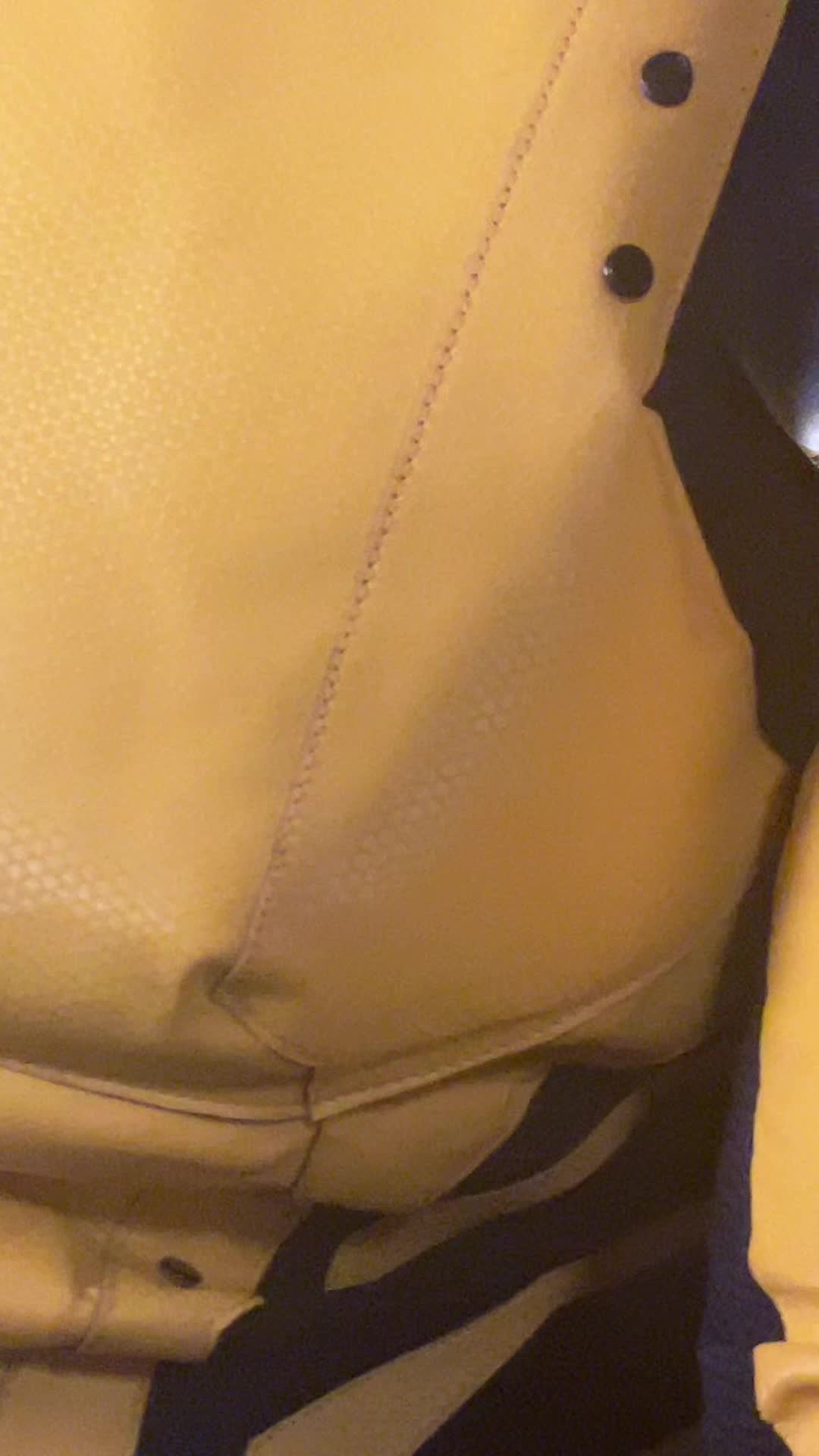 @SNEAKYFACE