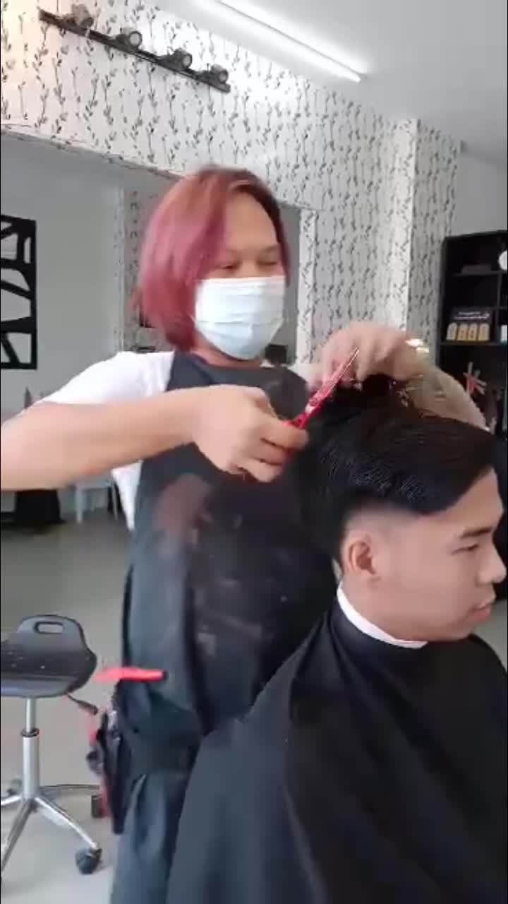 @Lhyka