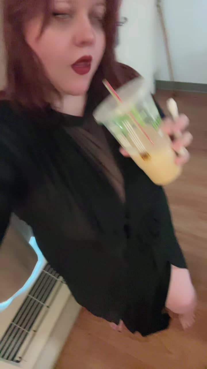 @LunaWolfe