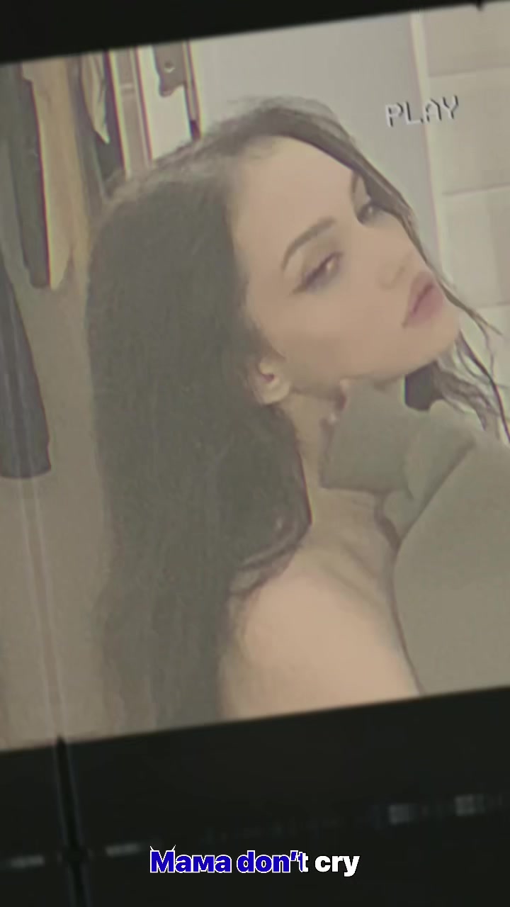 @𝕶𝖗𝖎𝖘 𝖁𝖆𝖓𝖉𝖊𝖗
