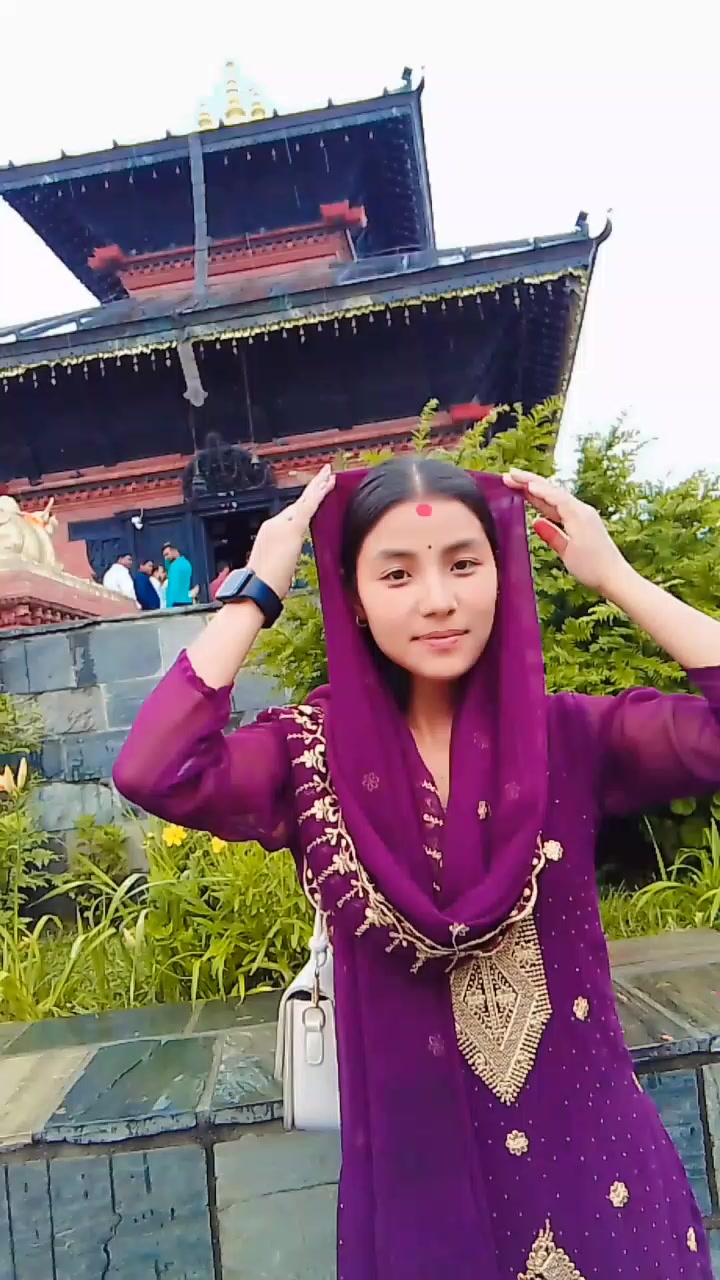 @Thakuri_Niru ❤️
